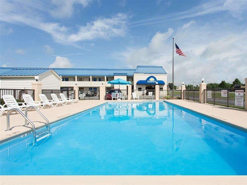 Days Inn By Wyndham High Point/Archdale Exterior photo